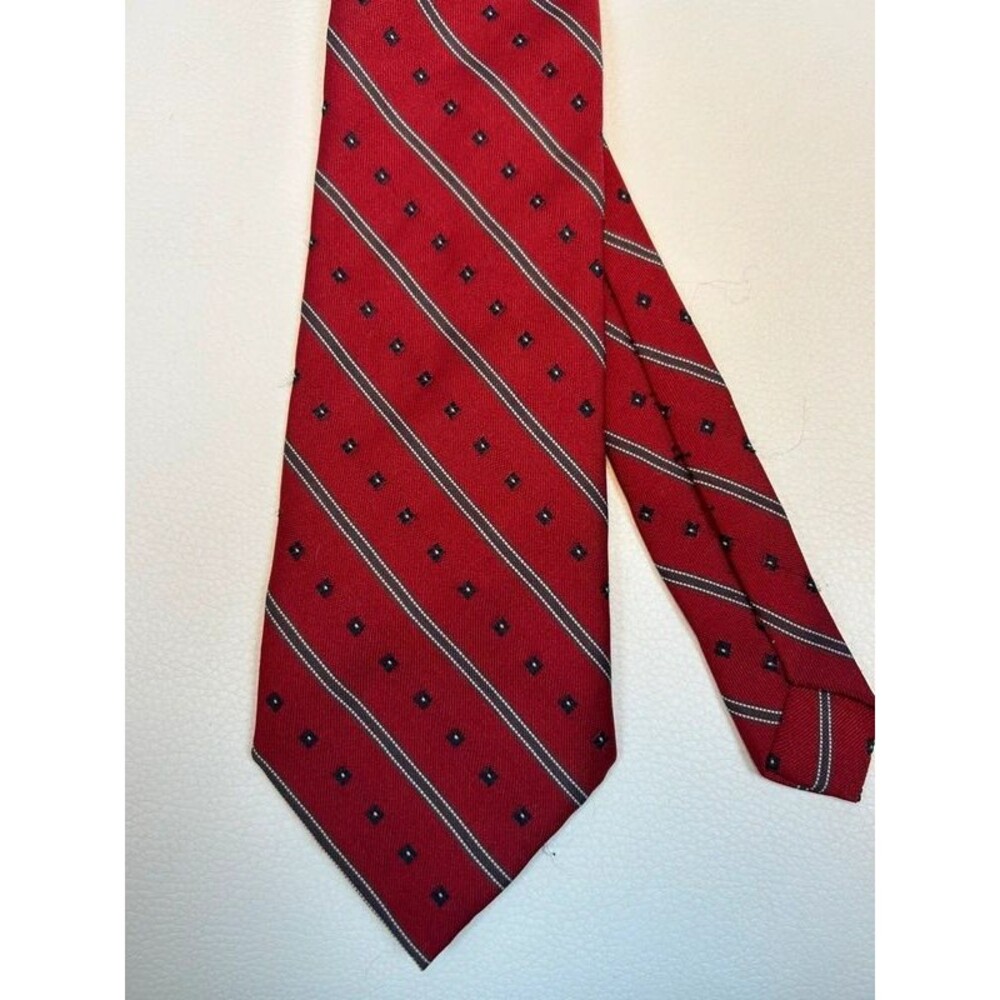 Vintage Striped Necktie Geometric Diagonal Stripe Pattern Red Gray Blue Pointed